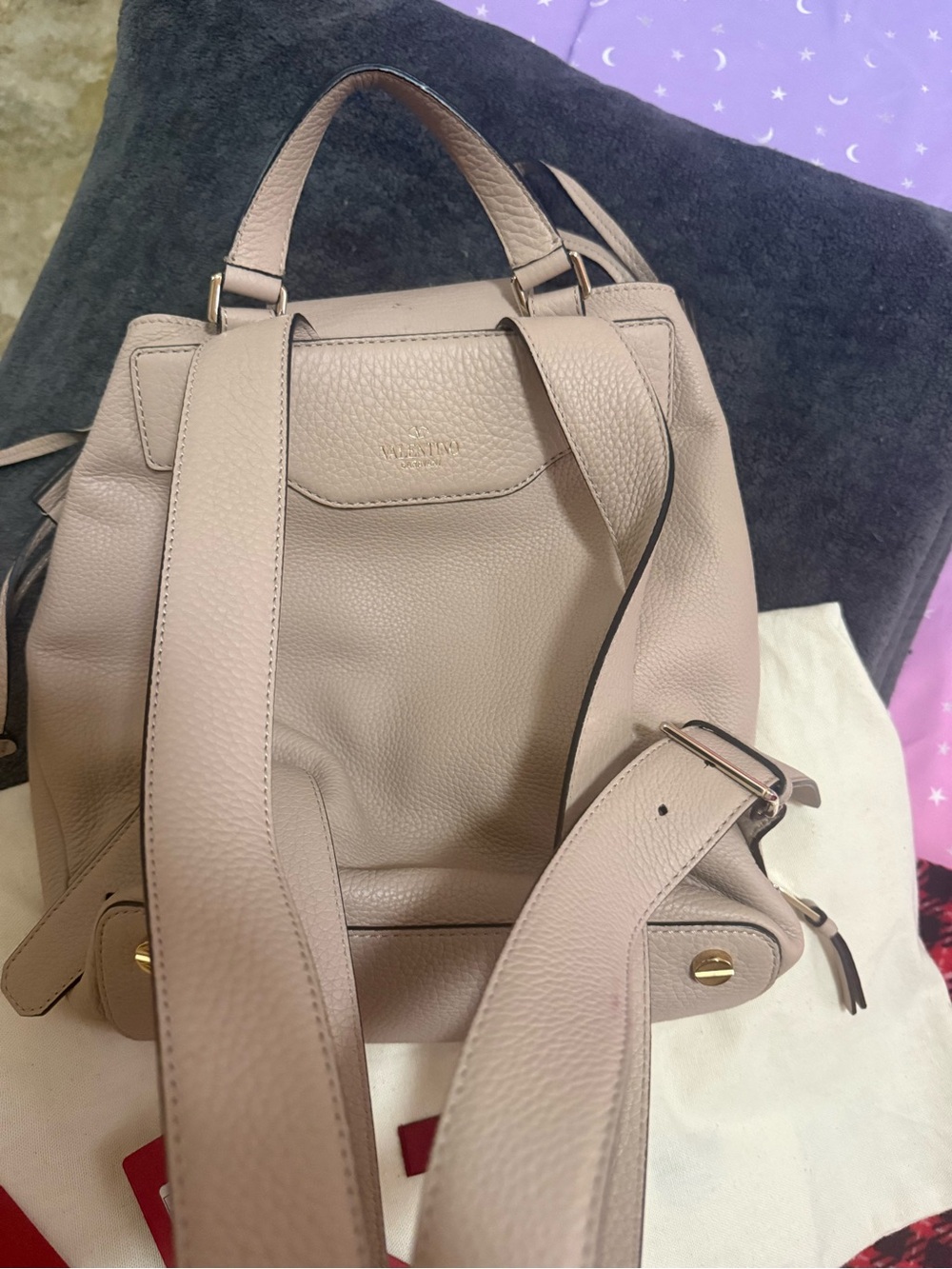 Valentino Garavani Taupe Drawstring Backpack Tote with Gold Hardware - Picture 7 of 9